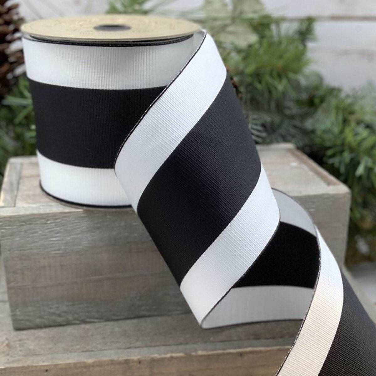 4" x 25yds grosgrain wide center stripe, black-white