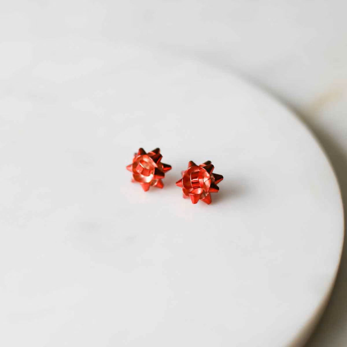 Gift Bow Post Earrings Red 1"