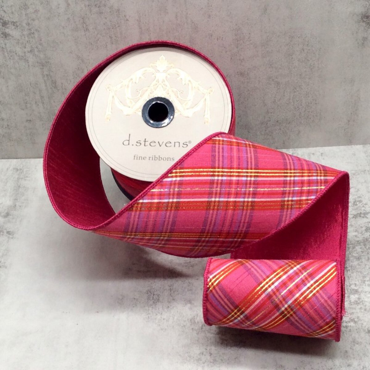 4" x 10yds dupion diagonal plaid gold lurex, redhot pink white