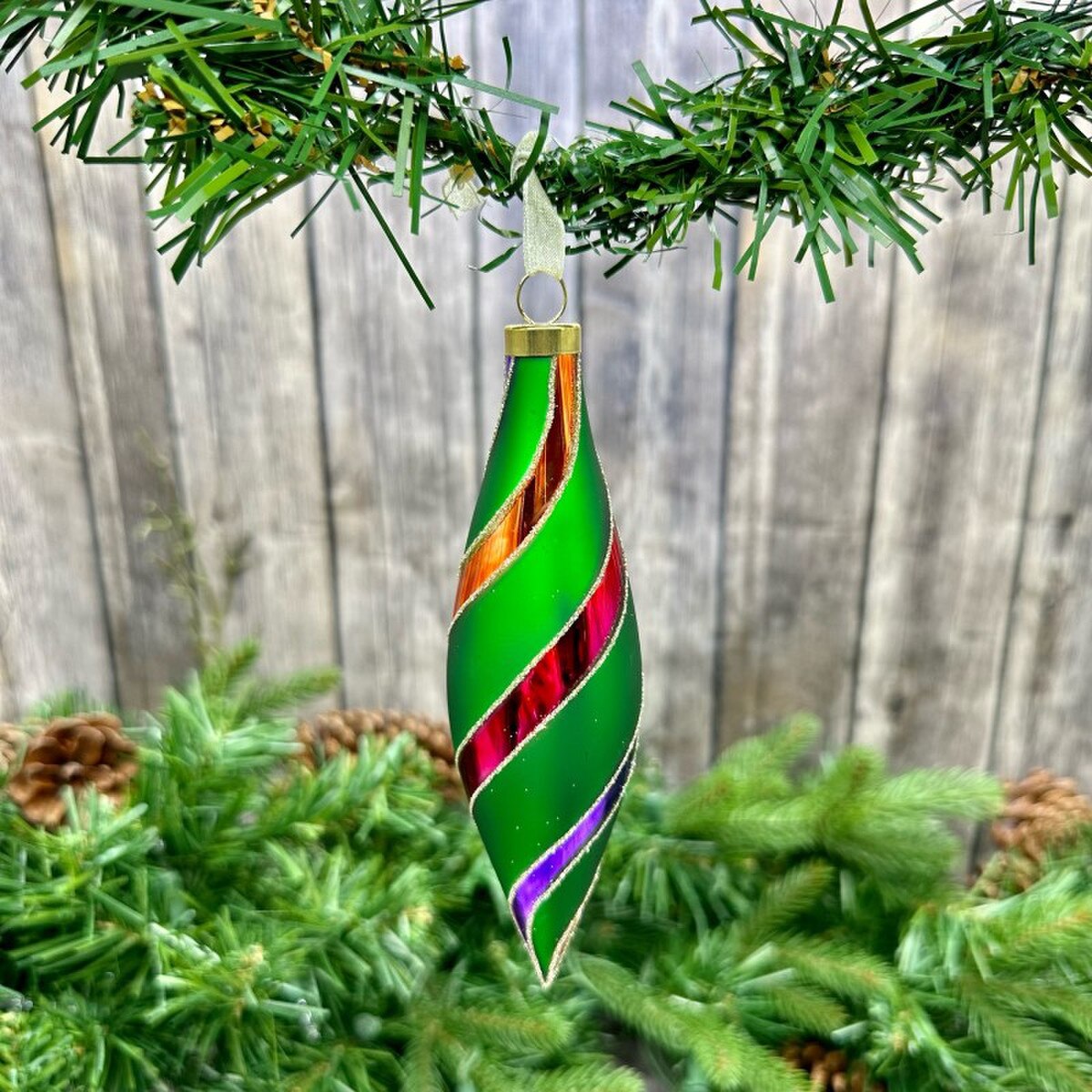 5.5“ hand-blown glass retro finial ornament, green purple pink